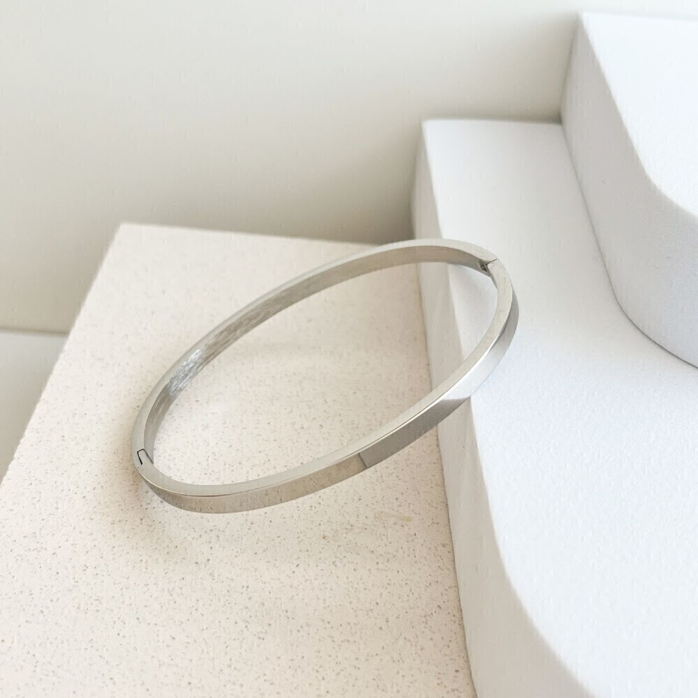 Bracelete liso em aço inoxidável Prata 
